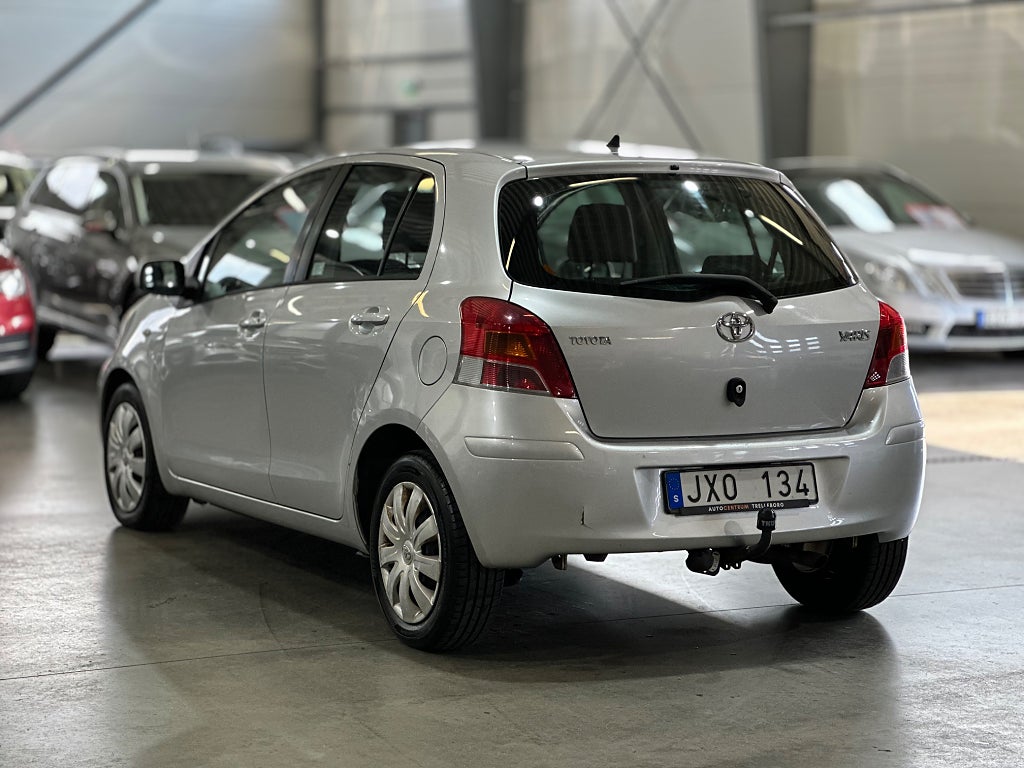 Toyota Yaris 1.33 Dual VVT-i 2009, bild 7/16