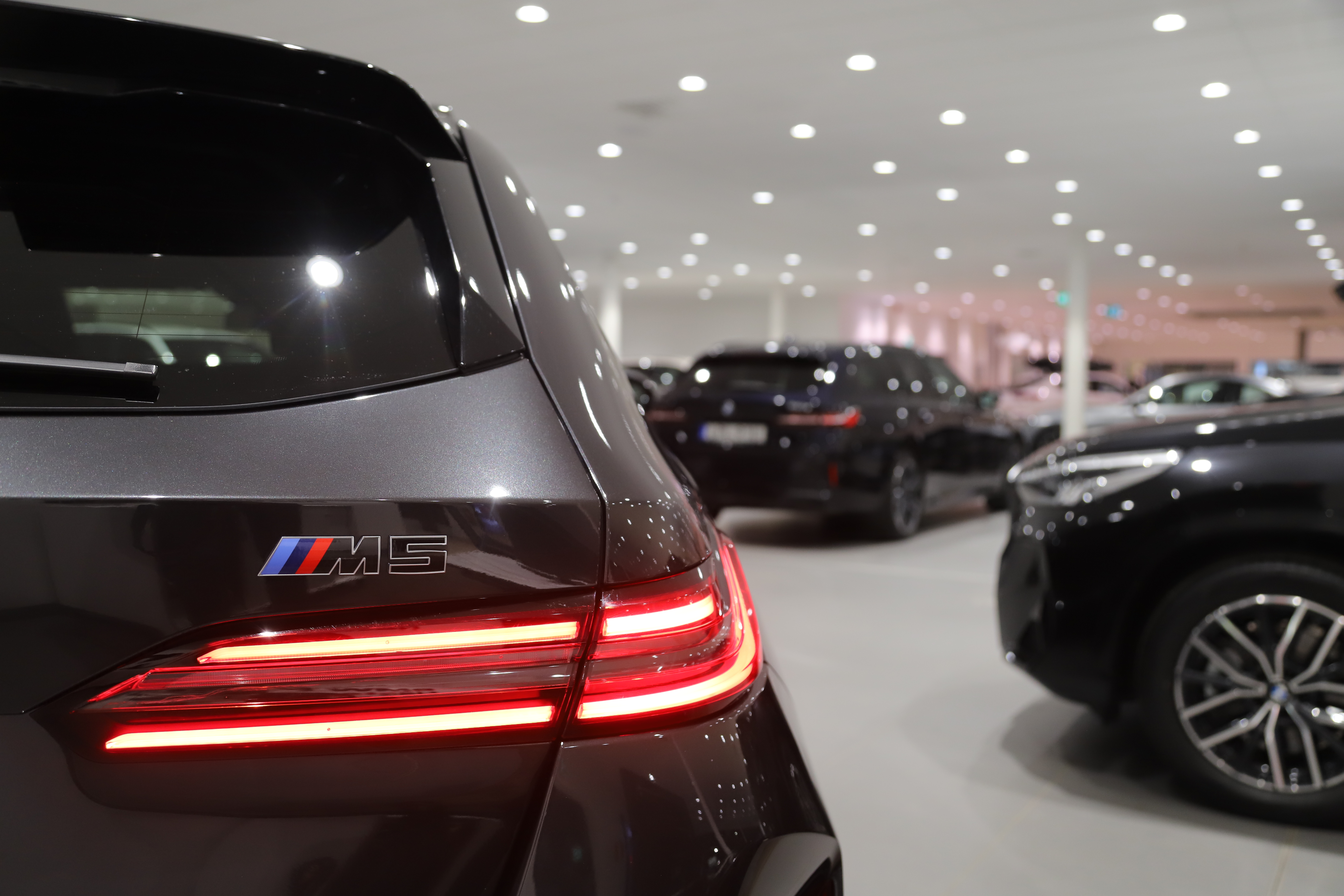 BMW M5 Touring Steptronic, 727hk, 2025