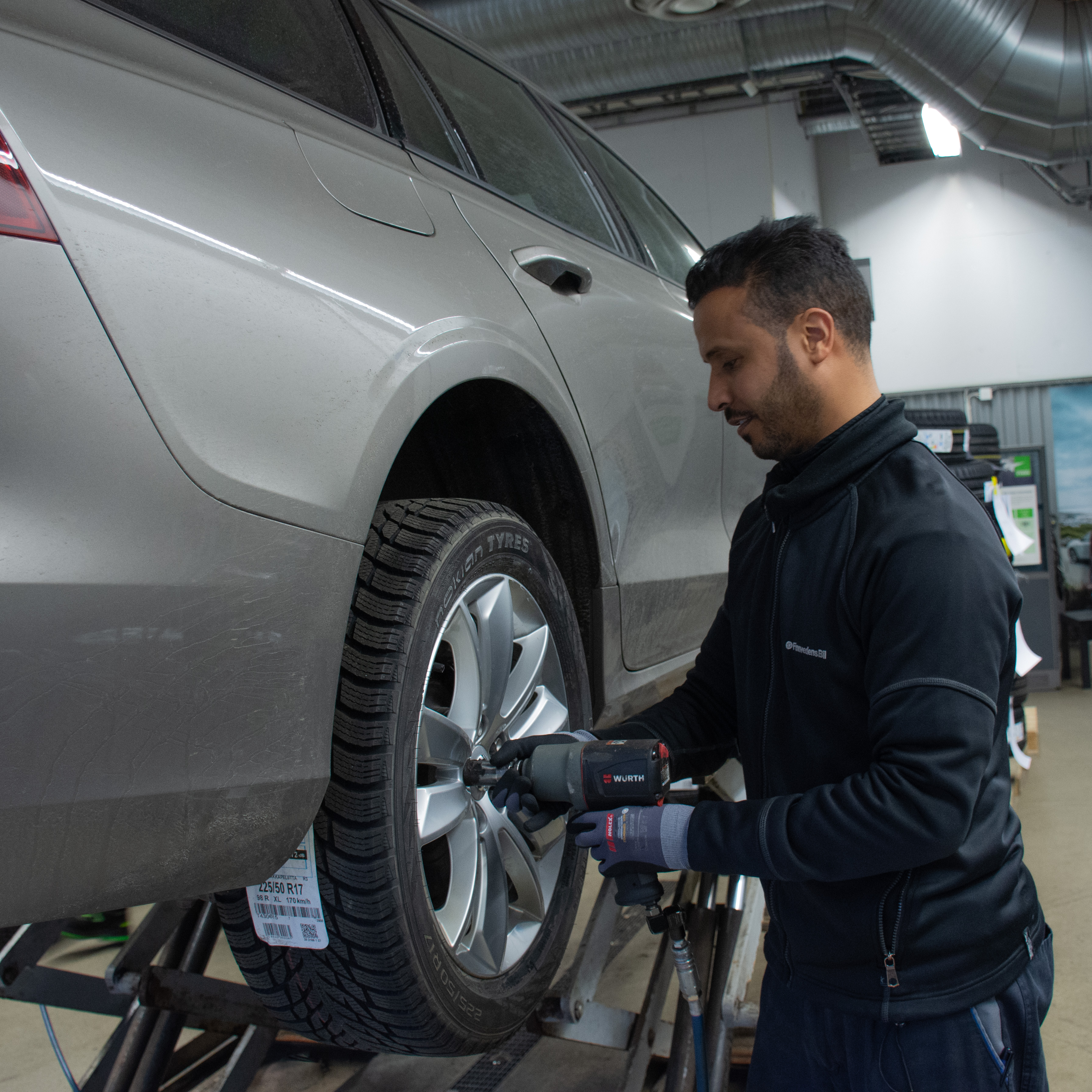 Däckverkstad, däckbyte och däckhotell  Finnvedens Bil 