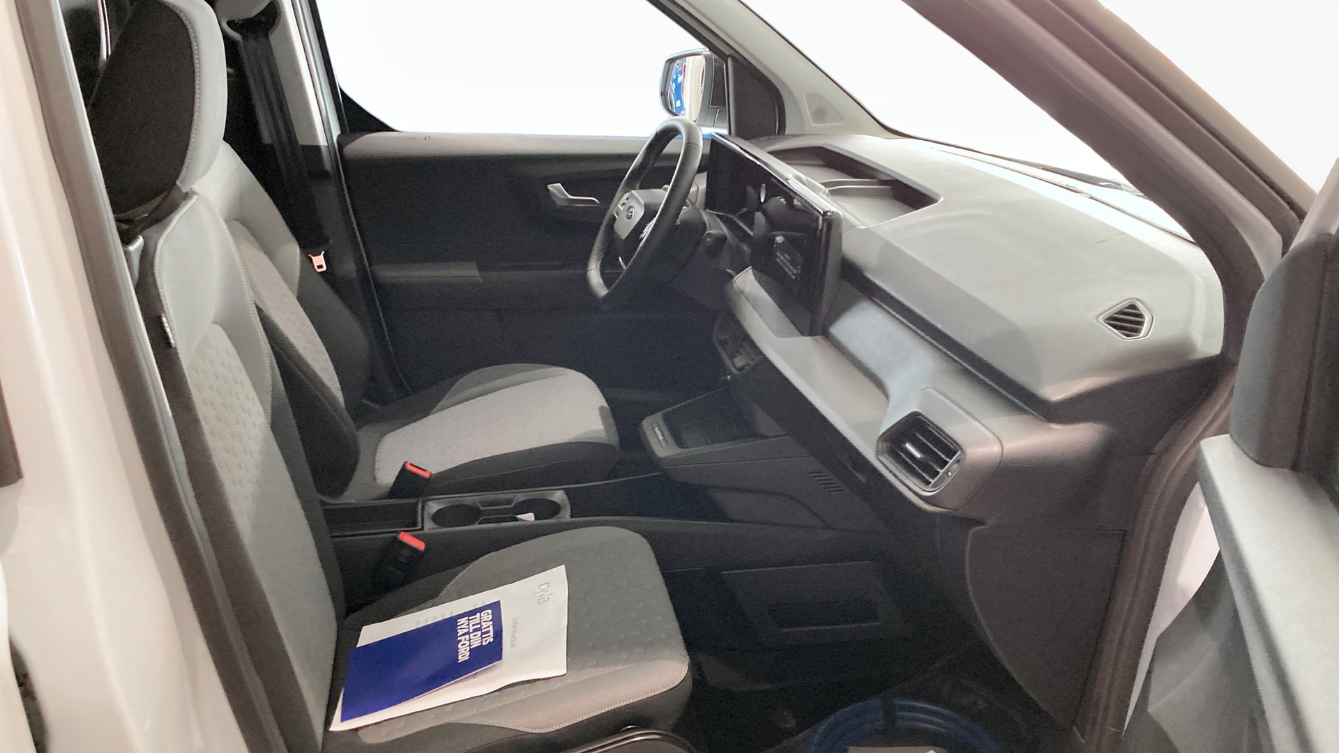 Ford E-Courier LIMITED SKÅP 136 Aut 2026, photo 3/9