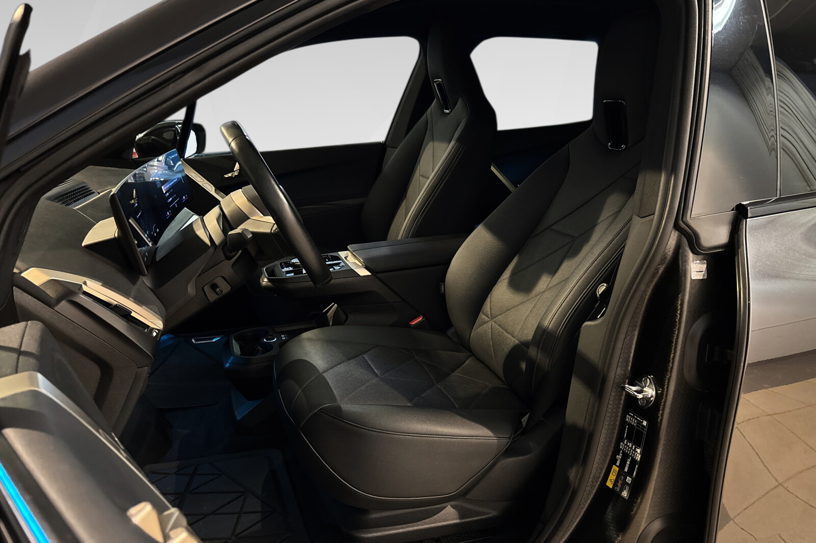 BMW iX xDrive40 bilde 10