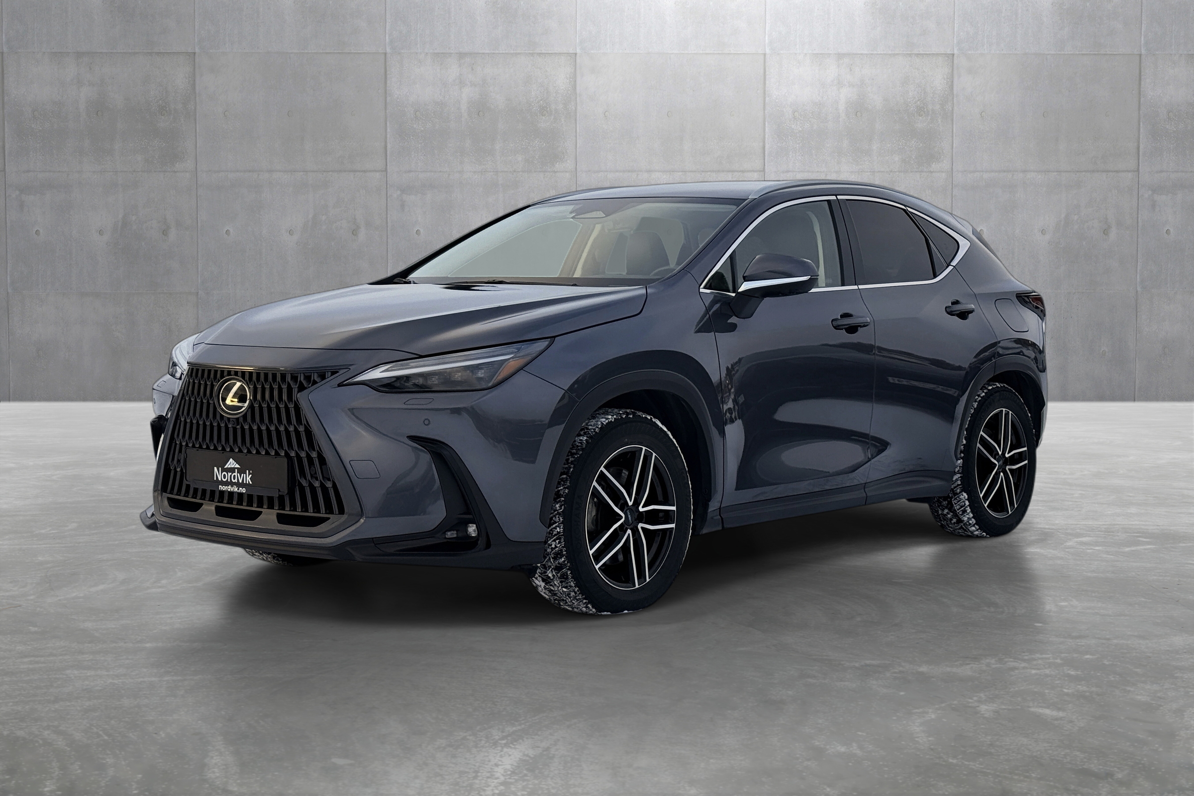 Lexus NX 450h+