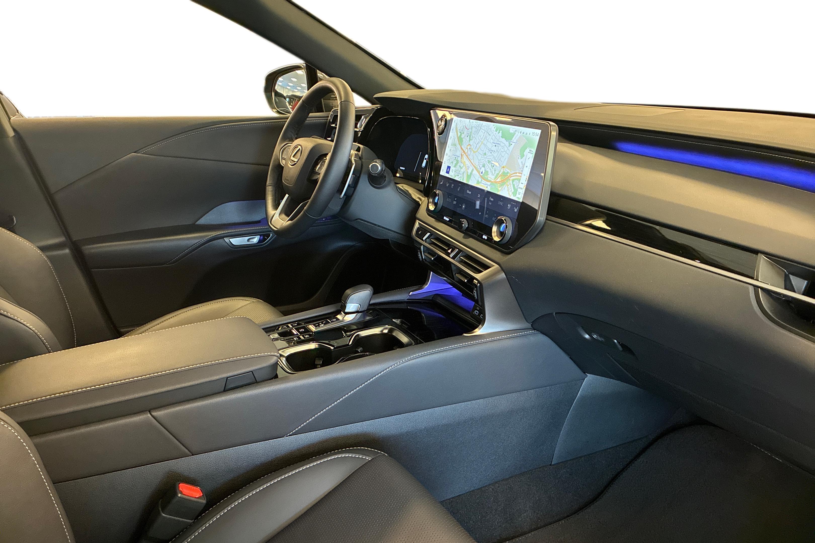 Lexus RX 450h+ E-CVT, 309hp, 2025