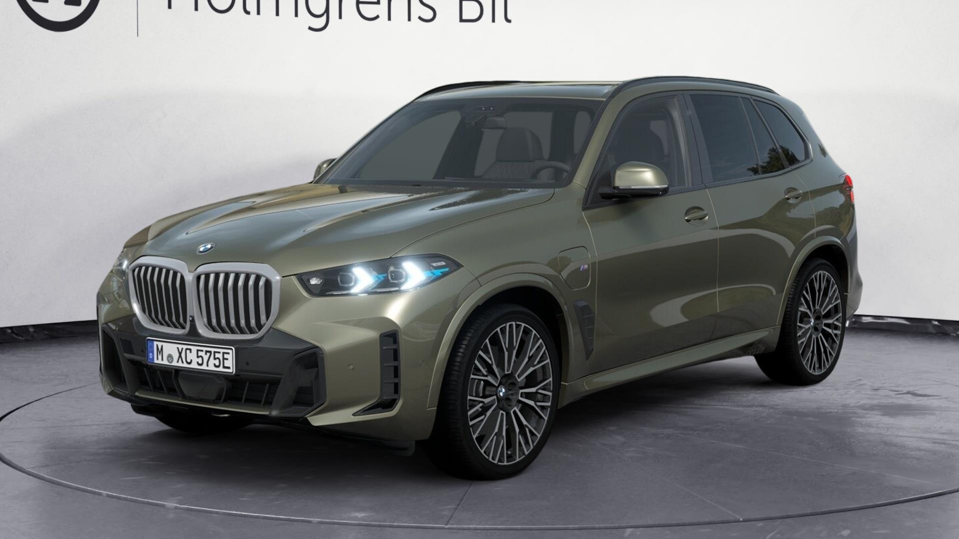 BMW X5 490 л.с.