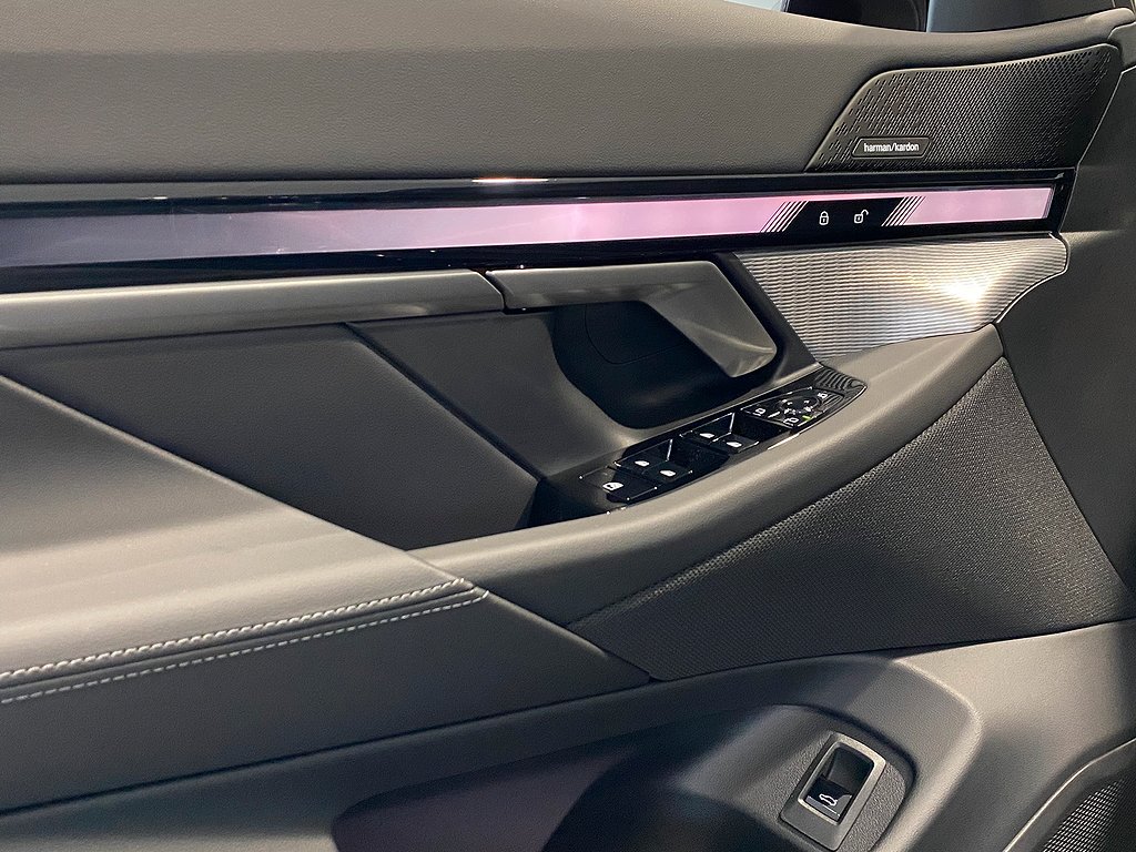 BMW 530e xDrive Touring Steptronic, 8-trinn, 299ps, 2026