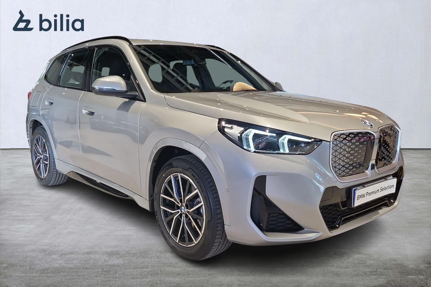 BMW iX1 eDrive20, 204ps, 2026