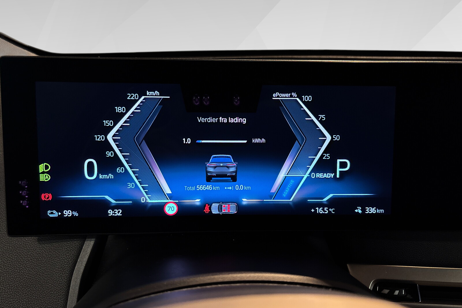BMW iX xDrive40 bilde 13