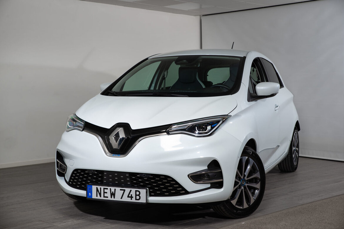 NEW74B – Renault ZOE R135