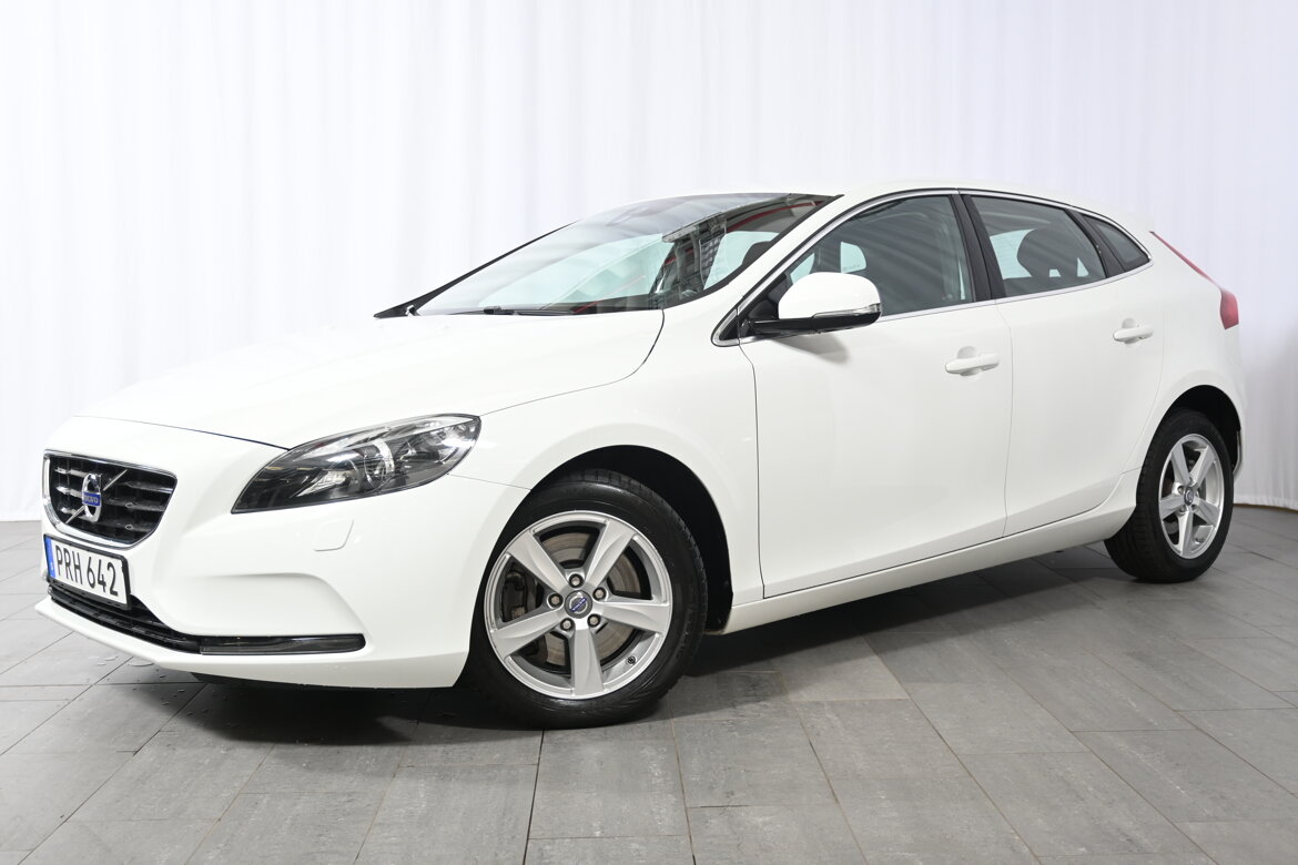 PRH642 – Volvo V40