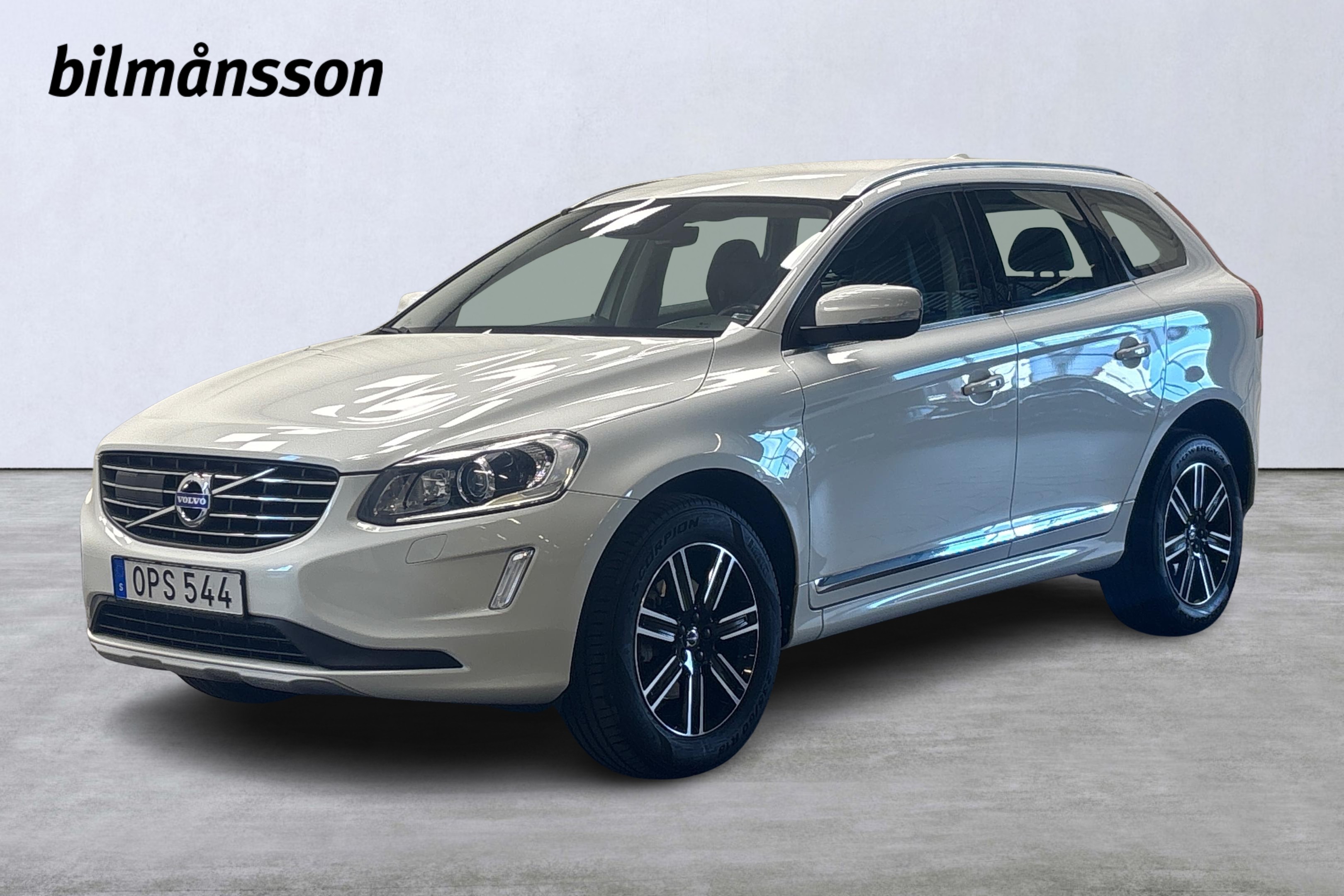 Volvo XC60 190 л.с.
