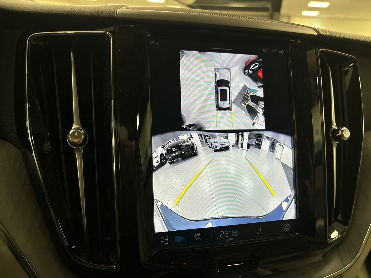 Volvo XC60 Recharge T6 AWD Geartronic, 350hk, 2025