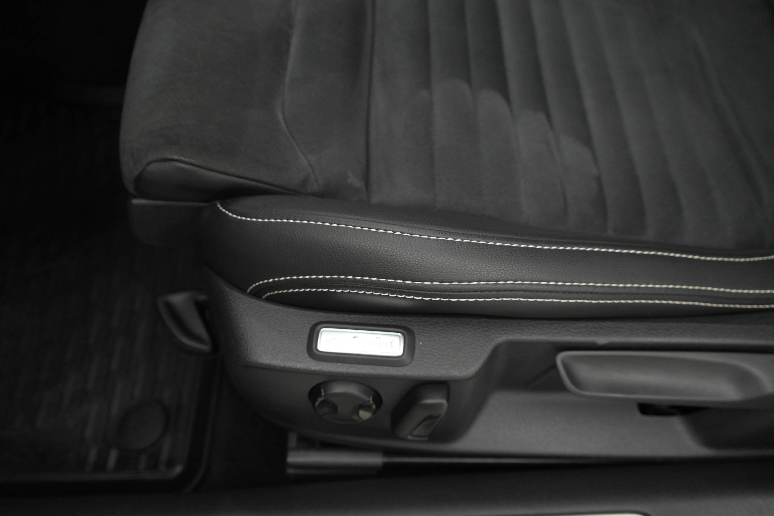 Volkswagen Passat Variant GTE 1.4 TSI ACT OPF DSG sekvensiell, 6-trinn, 218ps, 2022