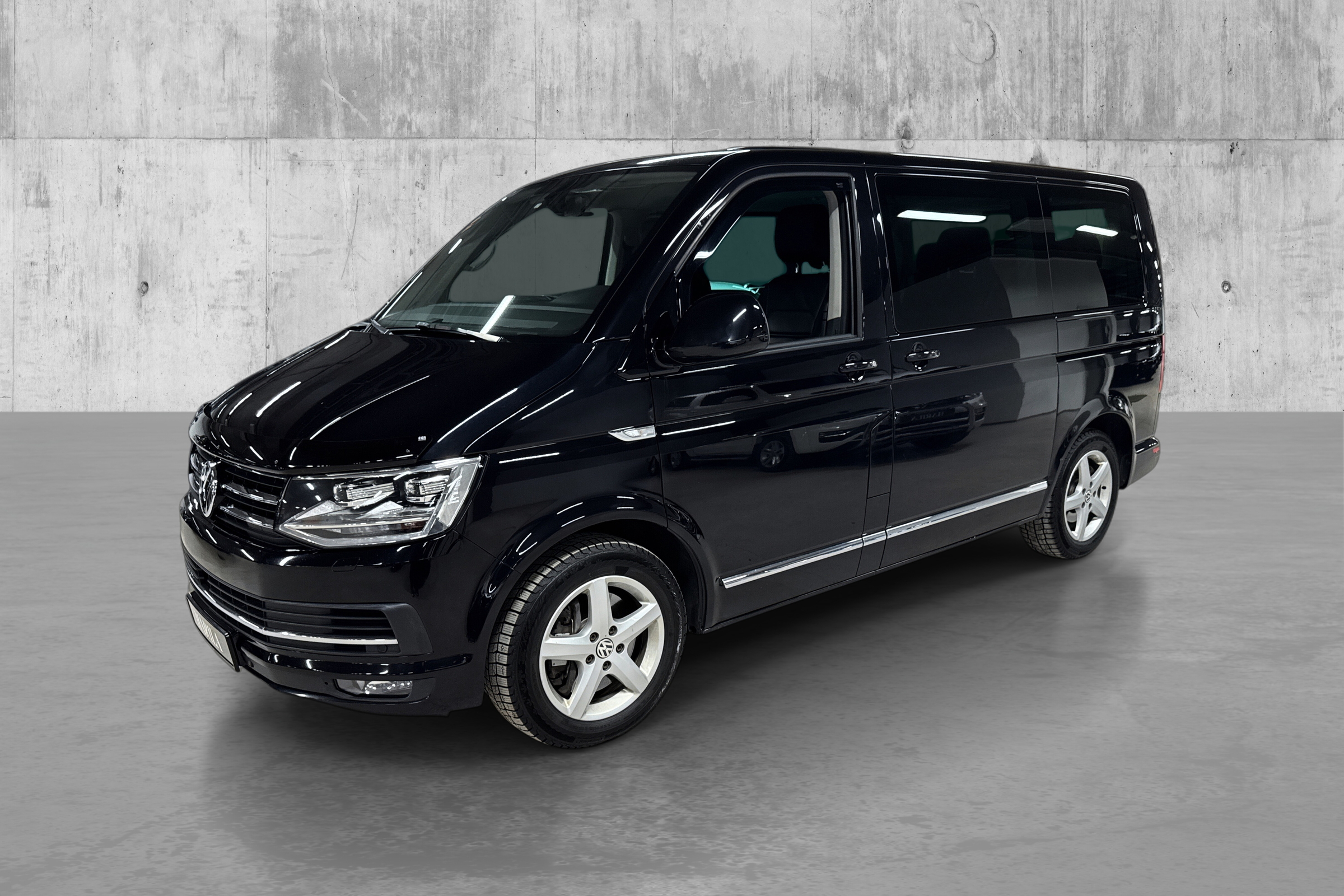 Volkswagen Multivan 2.0 TDI 4Motion DSG Sequential, 7-trins, 204ps, 2017