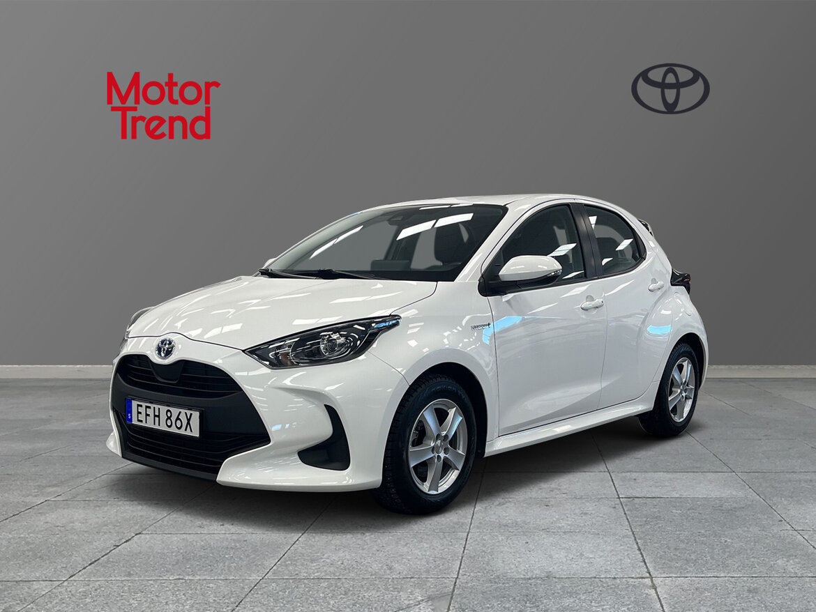 TOYOTA YARIS Hybrid Trend 