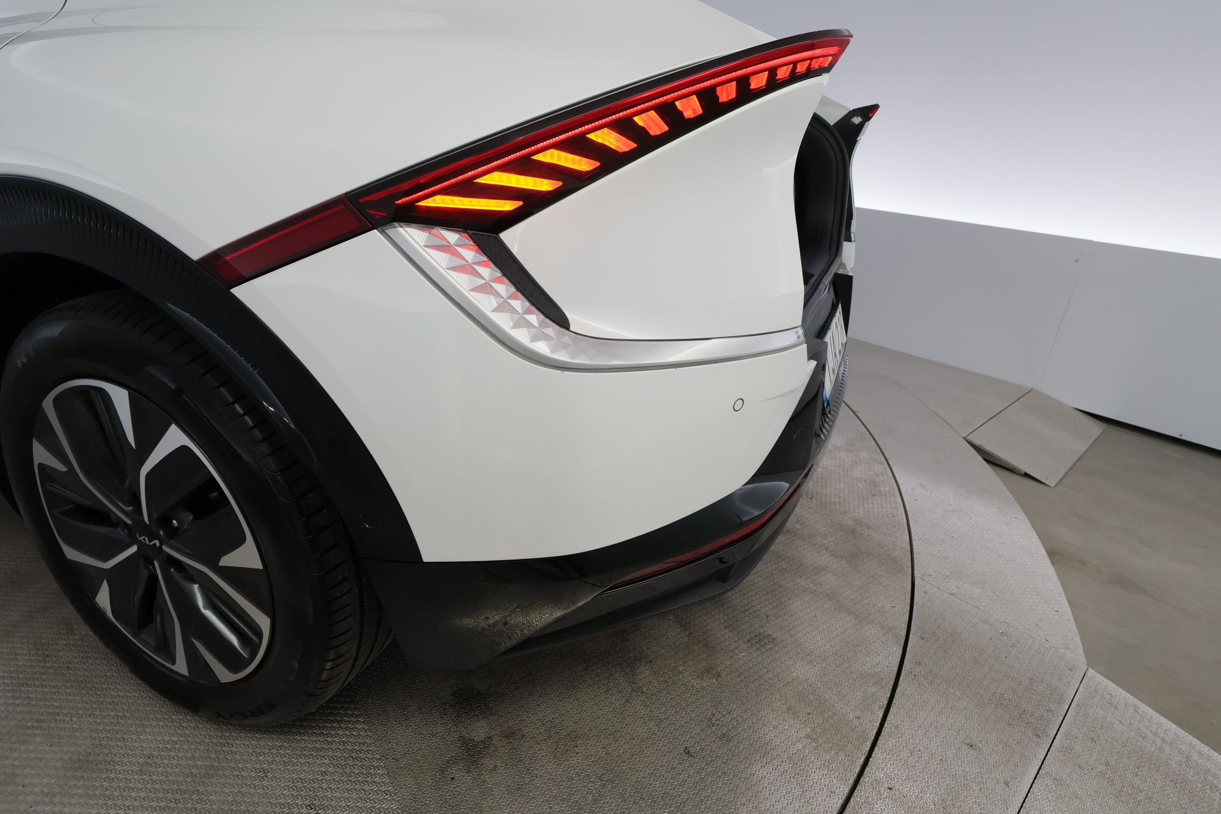 Kia EV6 77.4 kWh AWD, 325hk, 2023