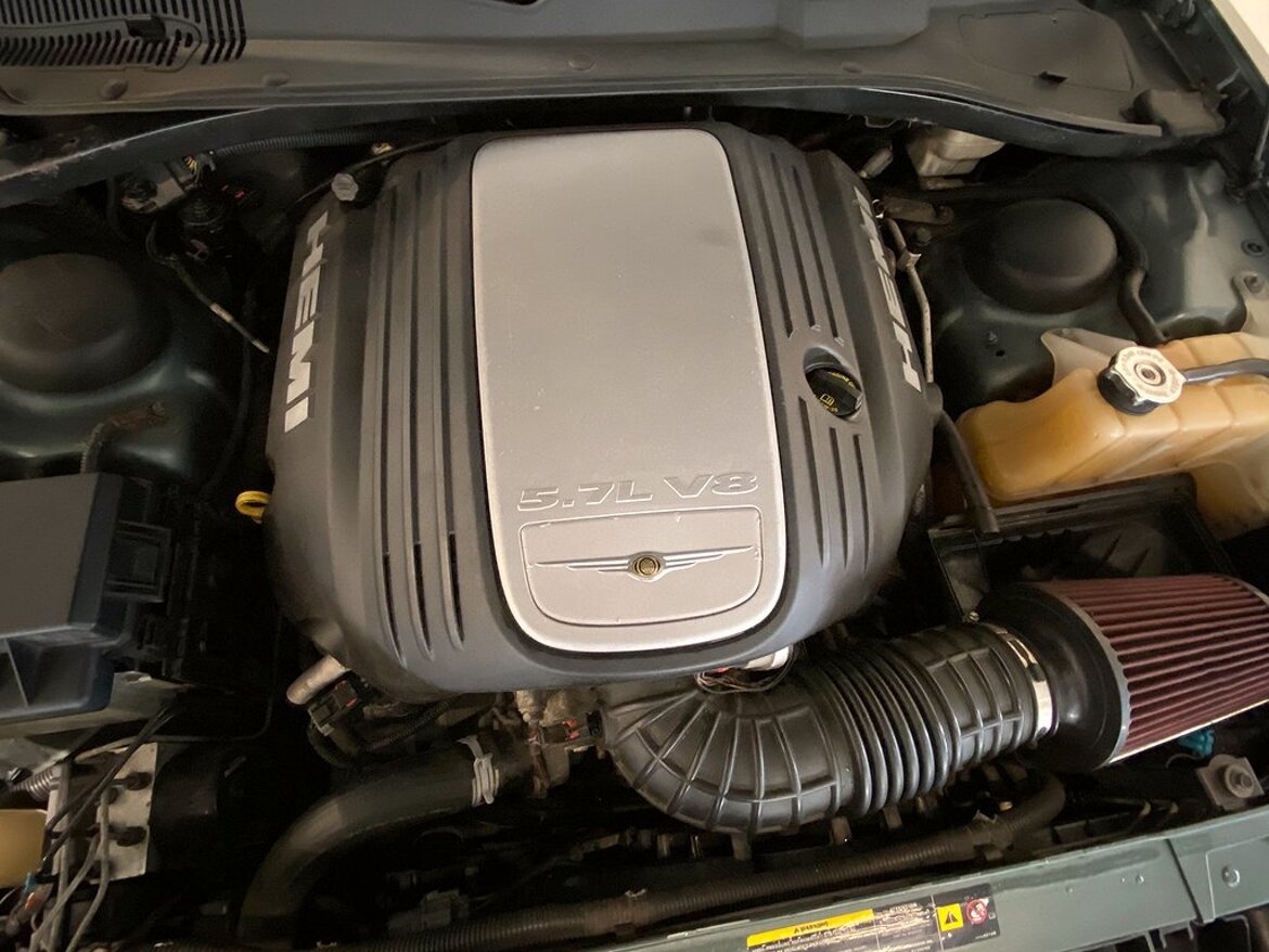 Yhy114 Chrysler 300c Hemi 5 7 V8 Automat 340hk Wayke
