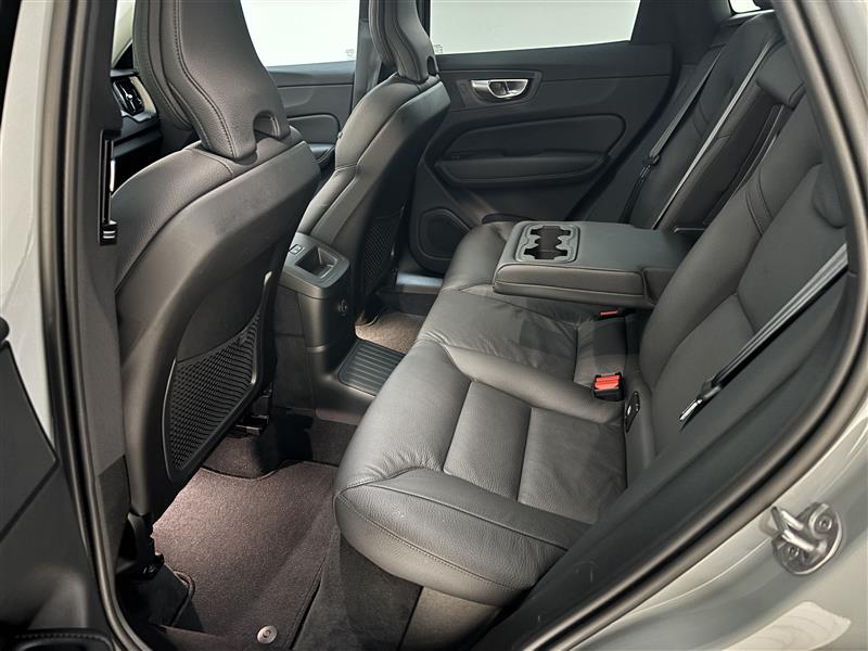 Volvo XC60 Recharge T6 AWD Geartronic, 350hk, 2025