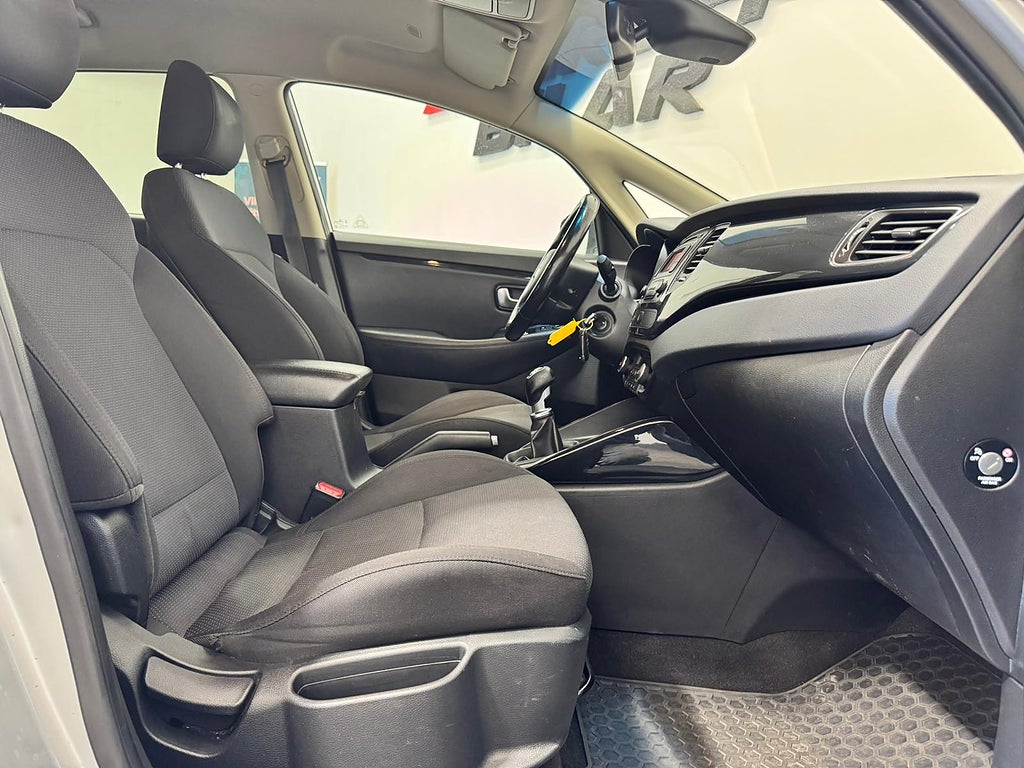 Kia Carens 1.7 CRDi GLS Euro 5 2015, bild 6/19