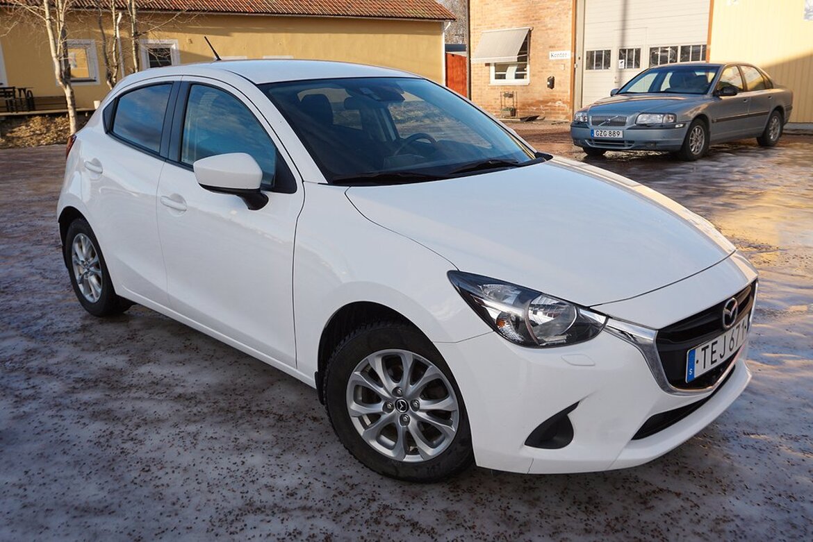 TEJ671 | Mazda 2 | 5-dörrar 1.5 SKYACTIV-G 75h Euro 6 | Wayke