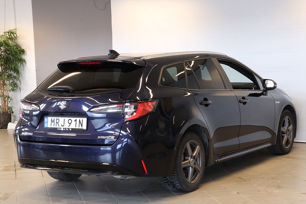 Suzuki Swace Hybrid e-CVT, 122hp, 2022