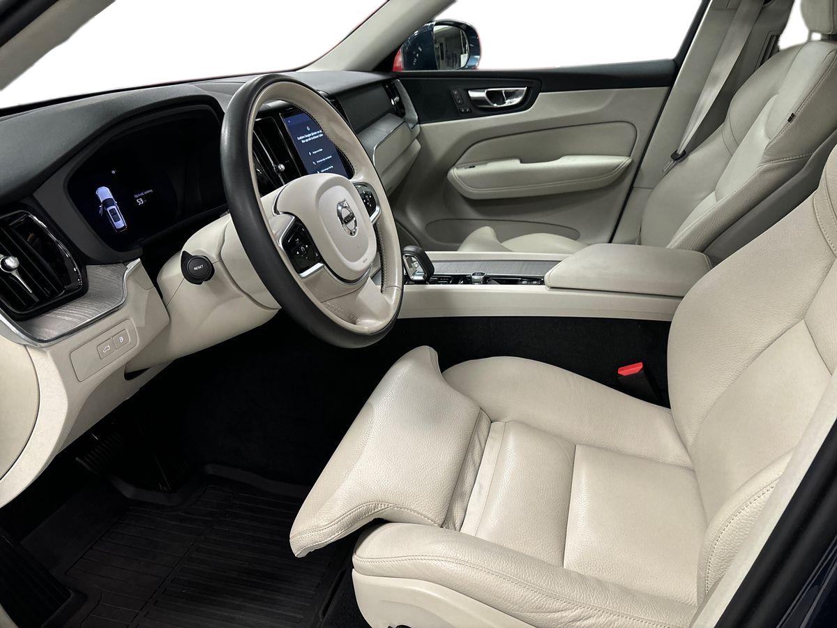 Volvo XC60 Recharge T6 AWD Geartronic, 350hk, 2025