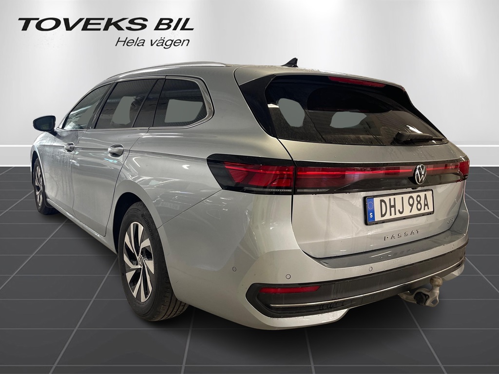Volkswagen Passat Sportscombi 1.5 eTSI ACT OPF DSG Sekventiell, 150hk, 2024