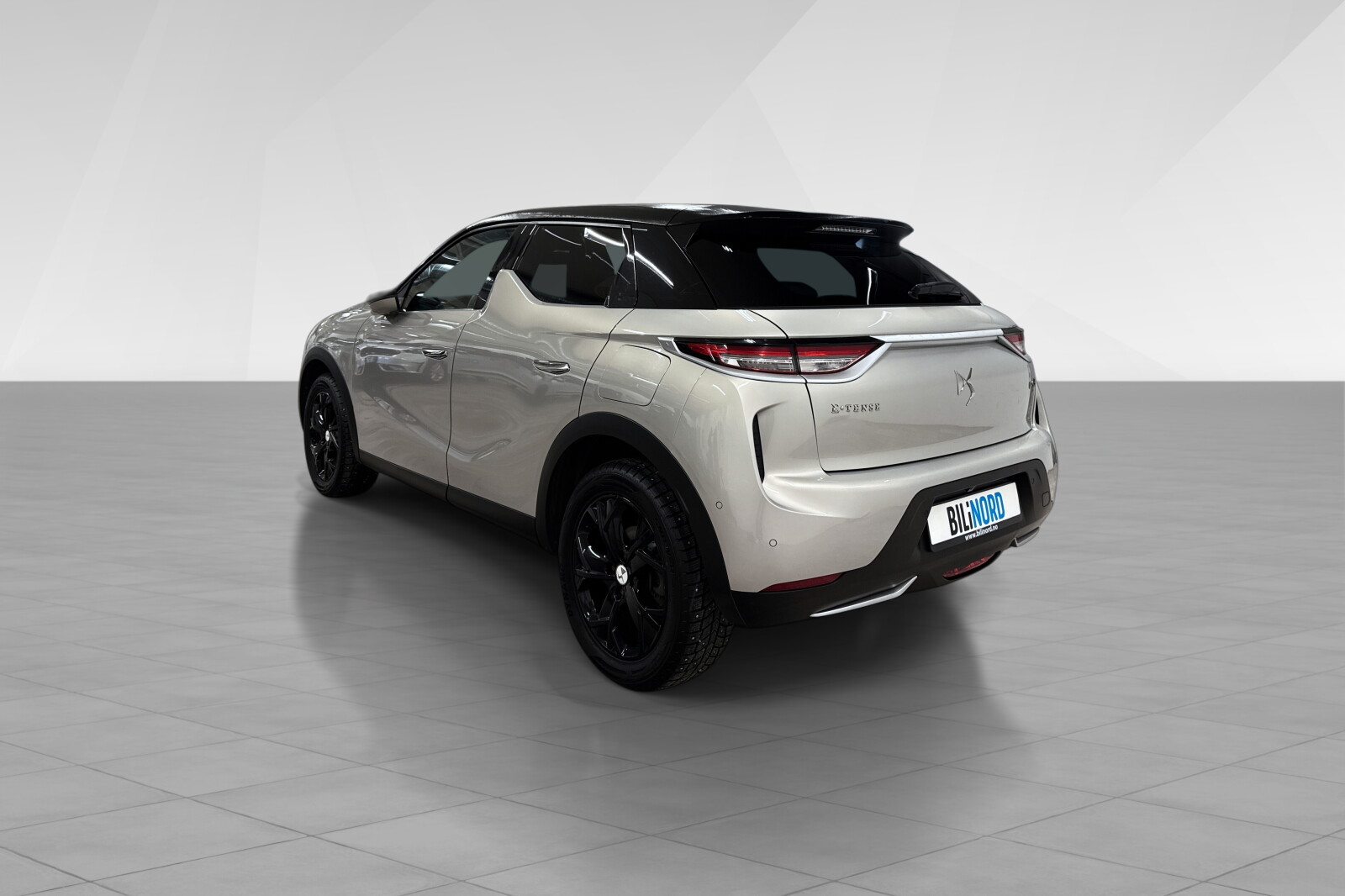 DS 3 Crossback E-TENSE bilde 4