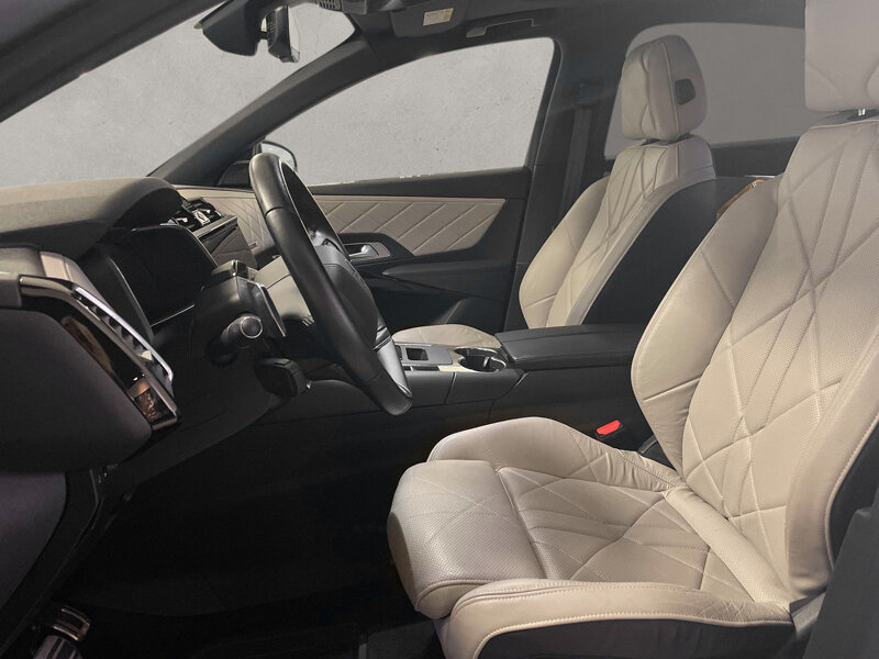 DS 7 Crossback E-Tense 4x4