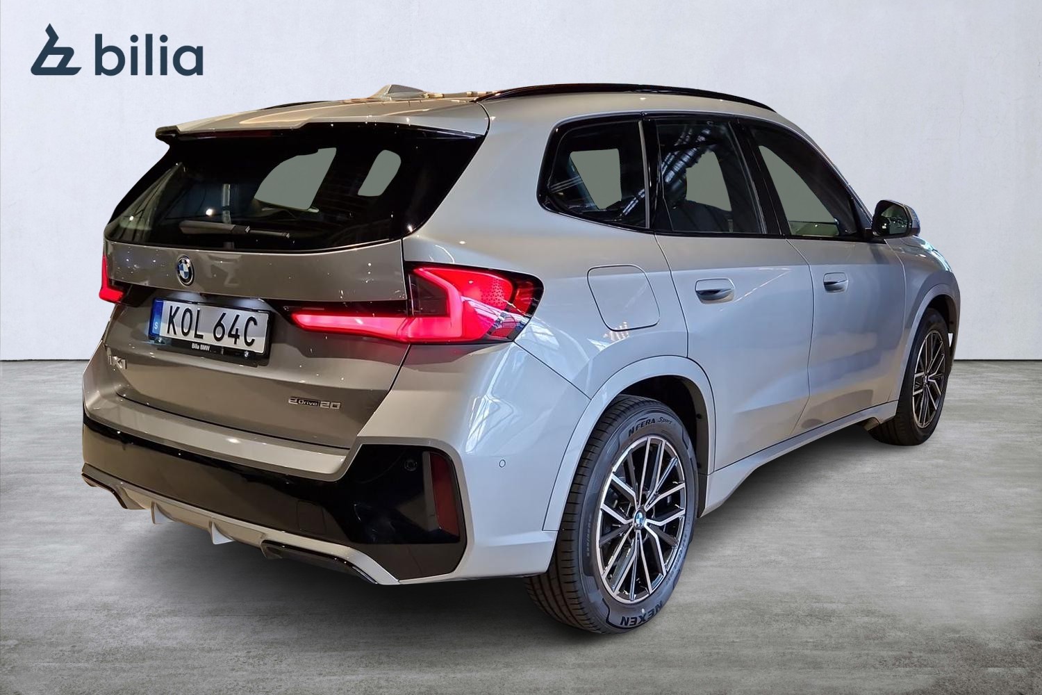 BMW iX1 eDrive20, 204ps, 2026