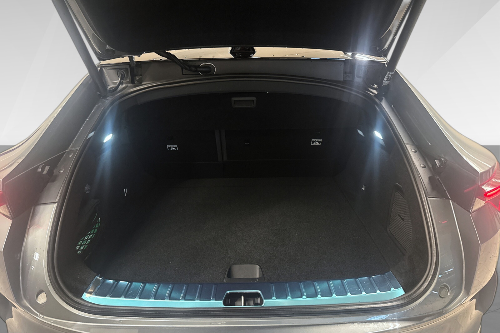 Polestar 4 Long Range Dual motor bilde 7