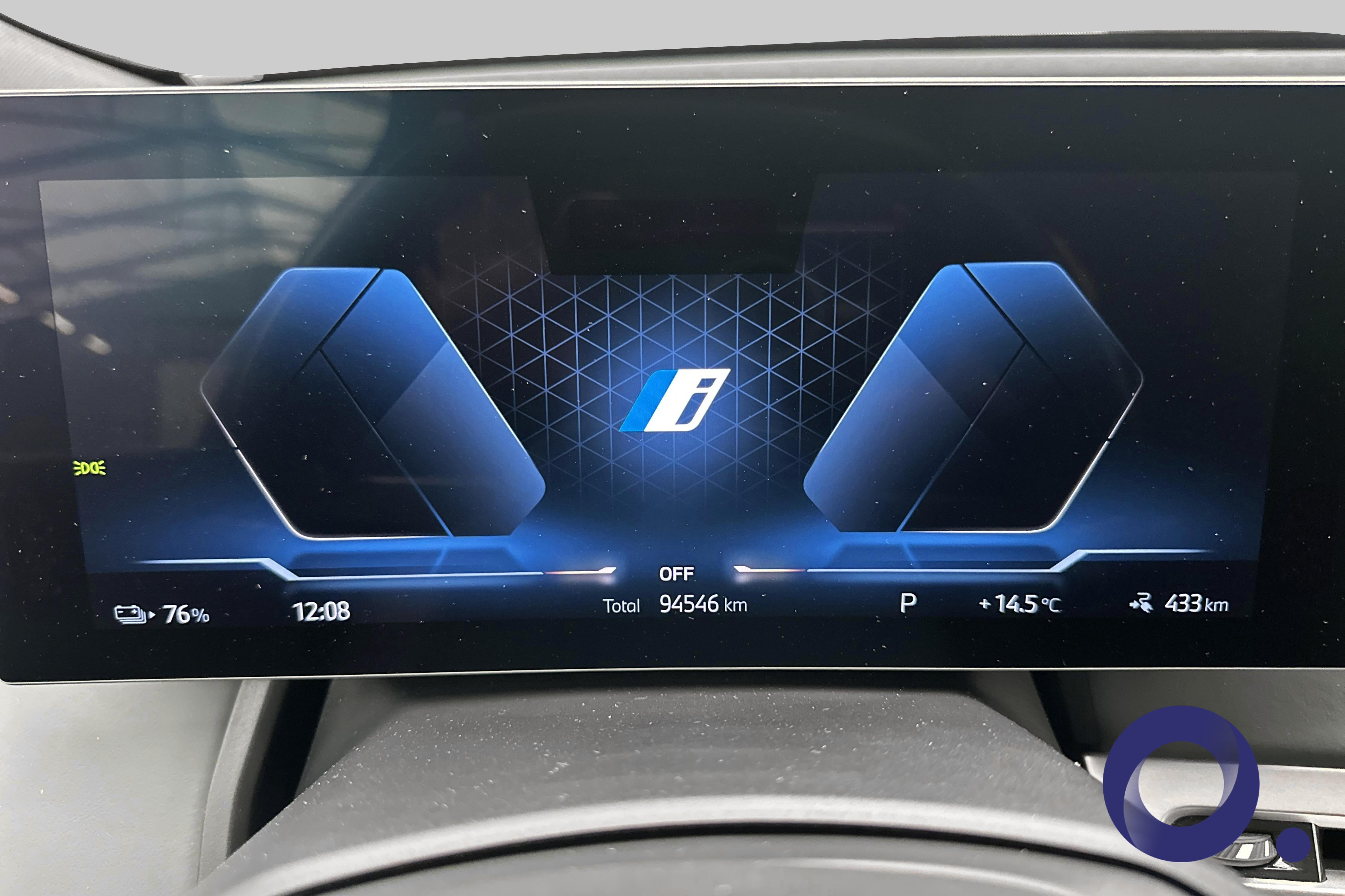 BMW iX xDrive50, 524hp, 2022
