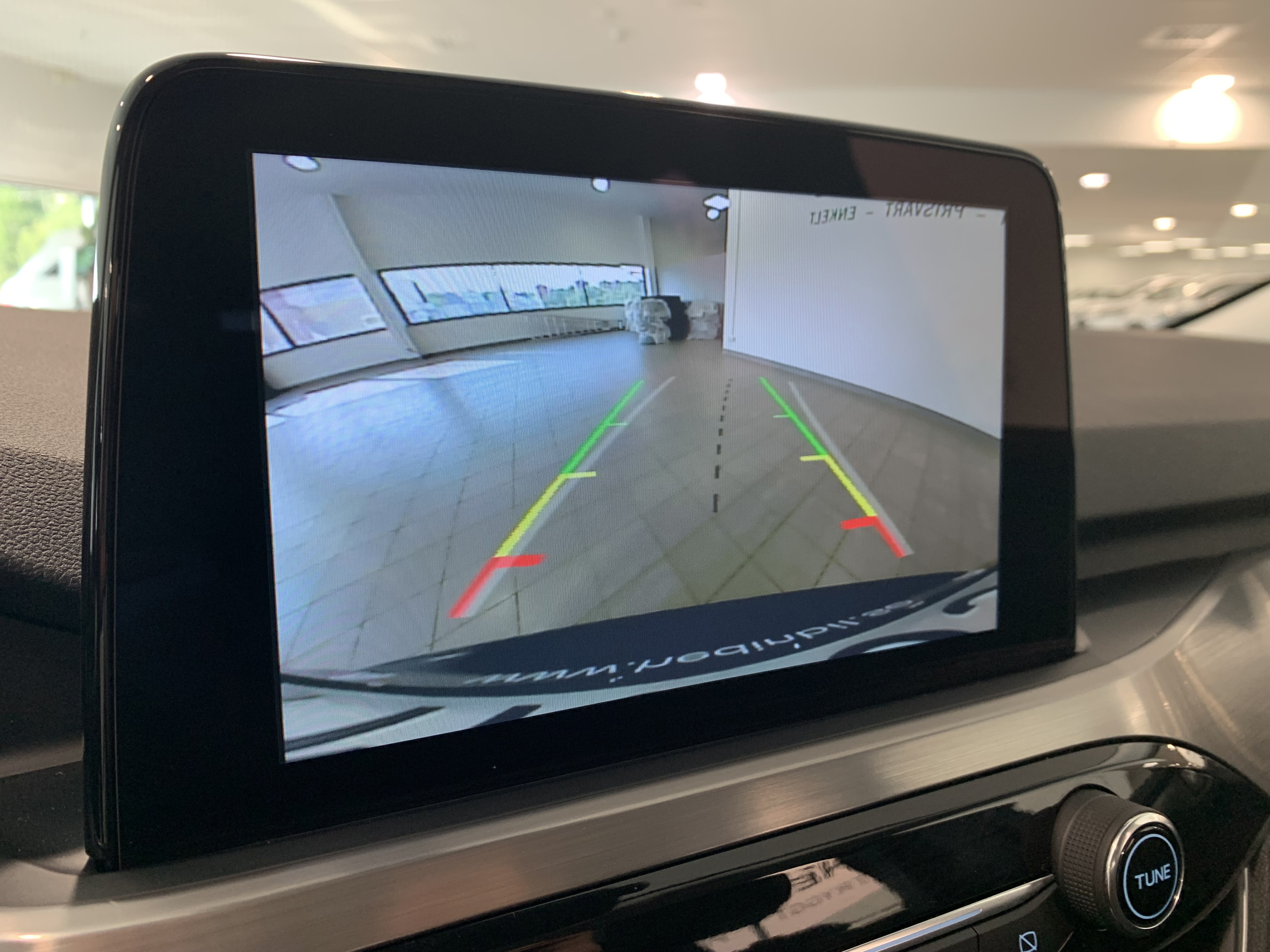 Ford Kuga Plug-In Hybrid 2023, bild 6/6