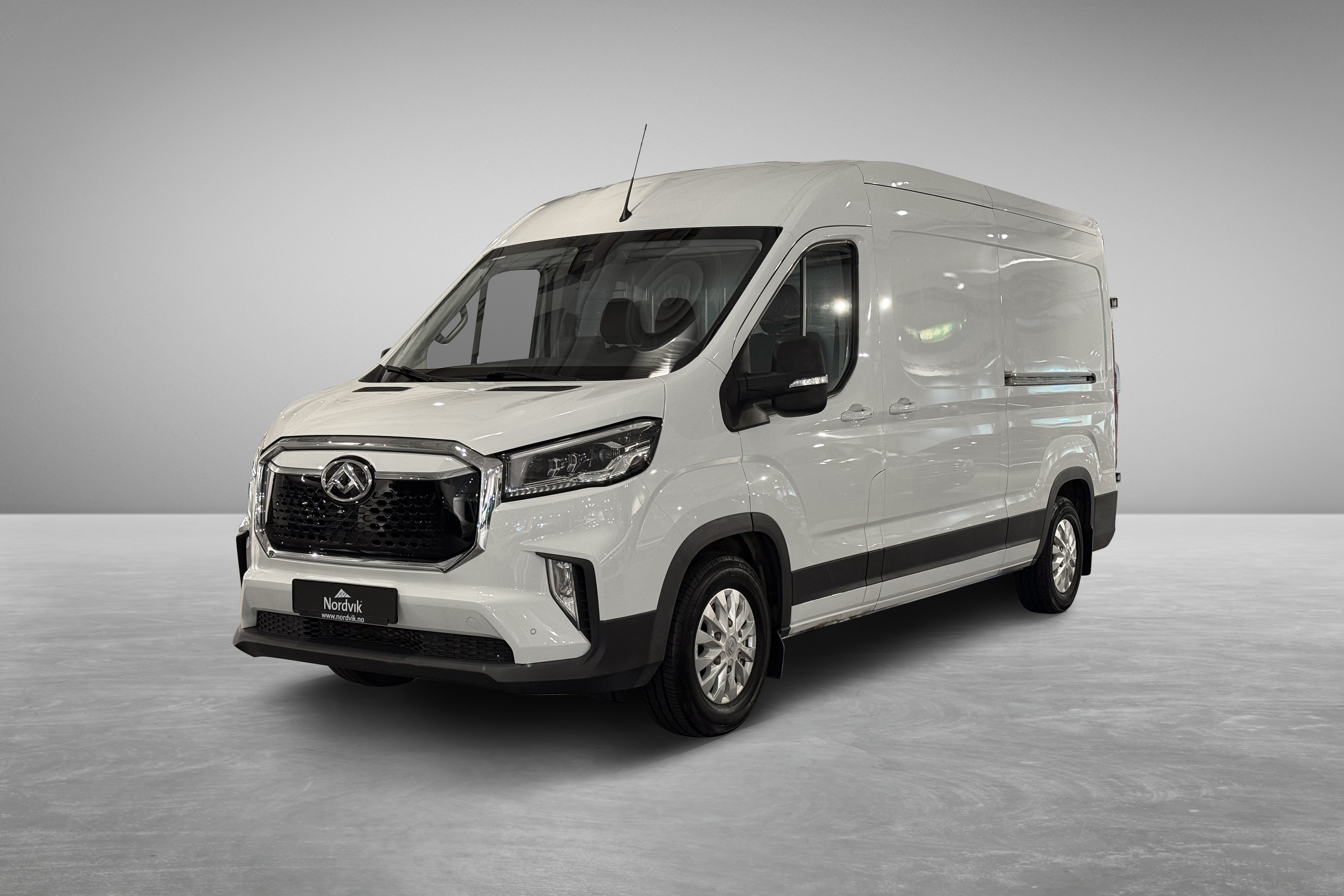 Maxus e-Deliver 9