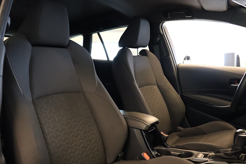 Suzuki Swace Hybrid e-CVT, 122hp, 2022