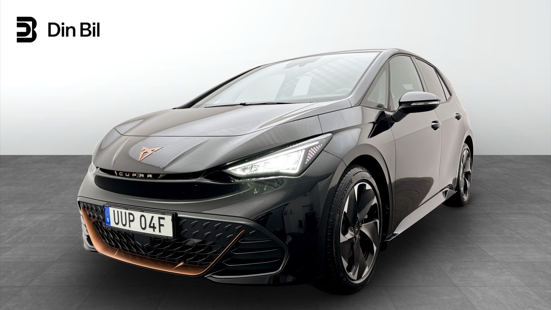 CUPRA Born 231 л.с.