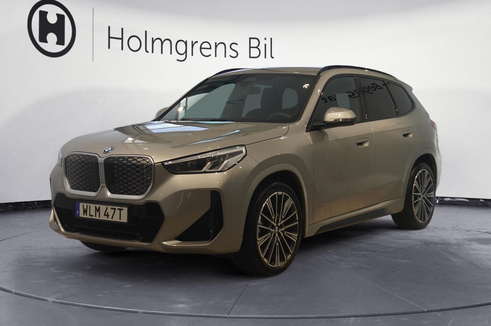 BMW iX1 eDrive20, 204ps, 2026