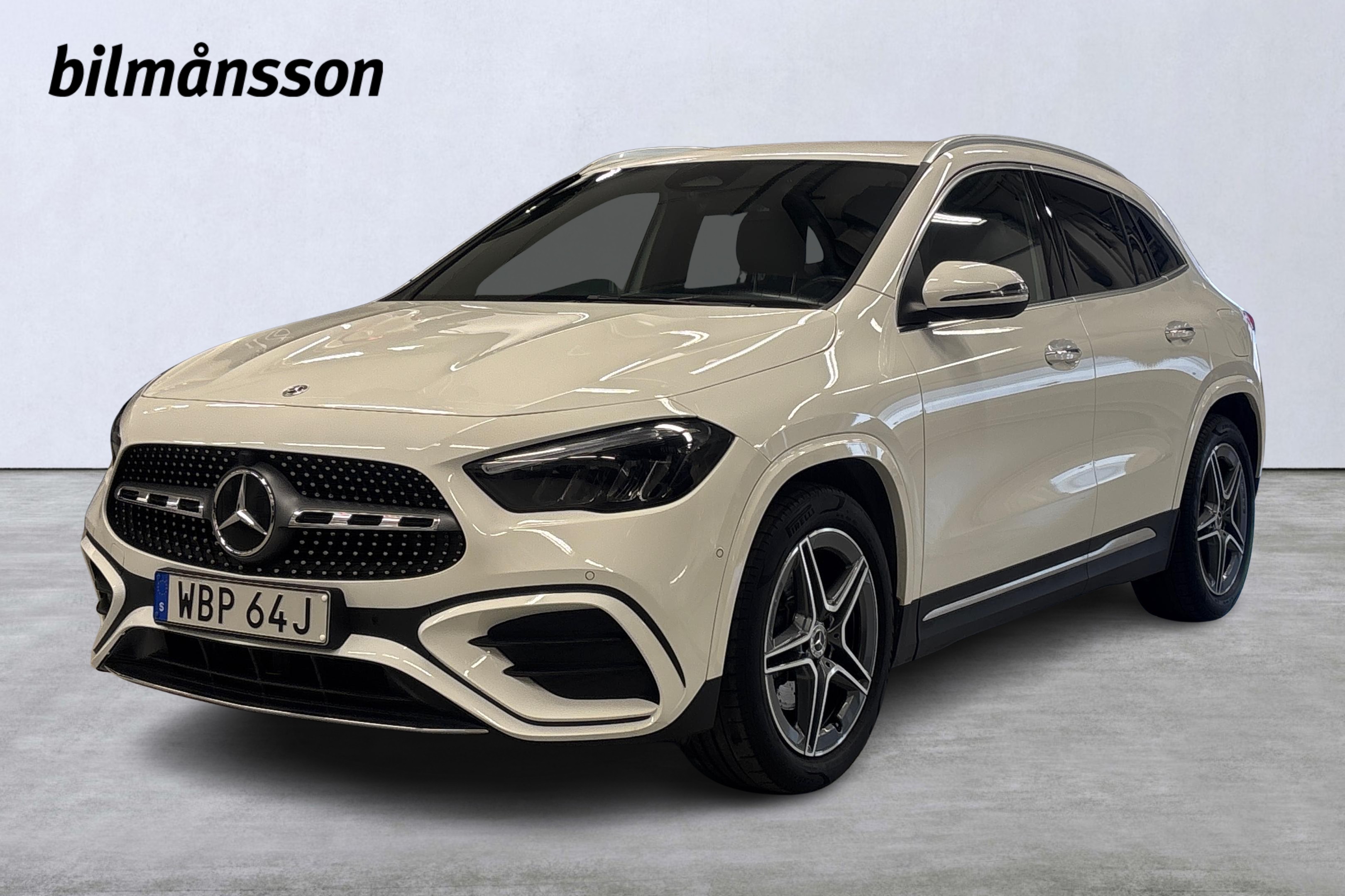 Mercedes-Benz GLA 163 hp