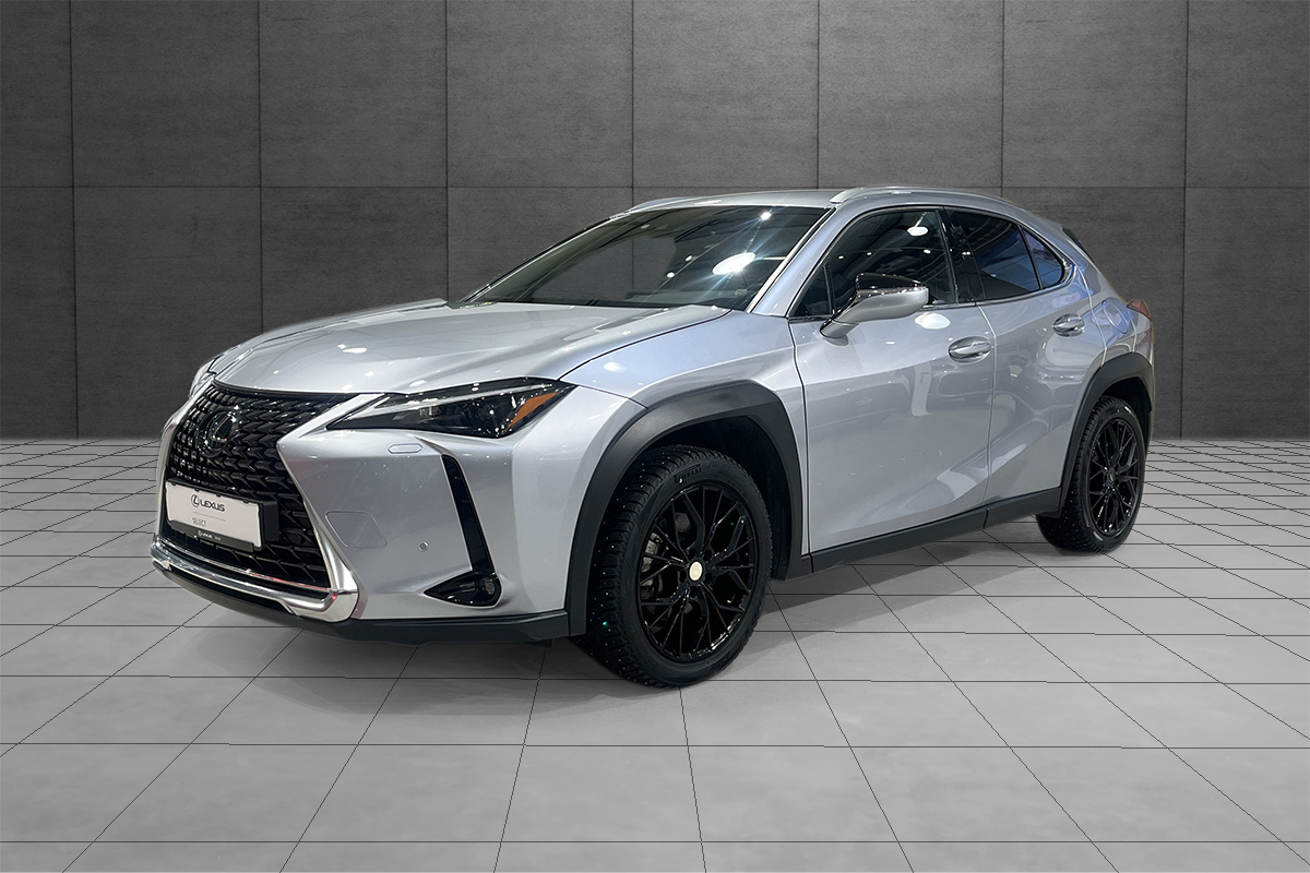 Lexus UX 250h E-Four