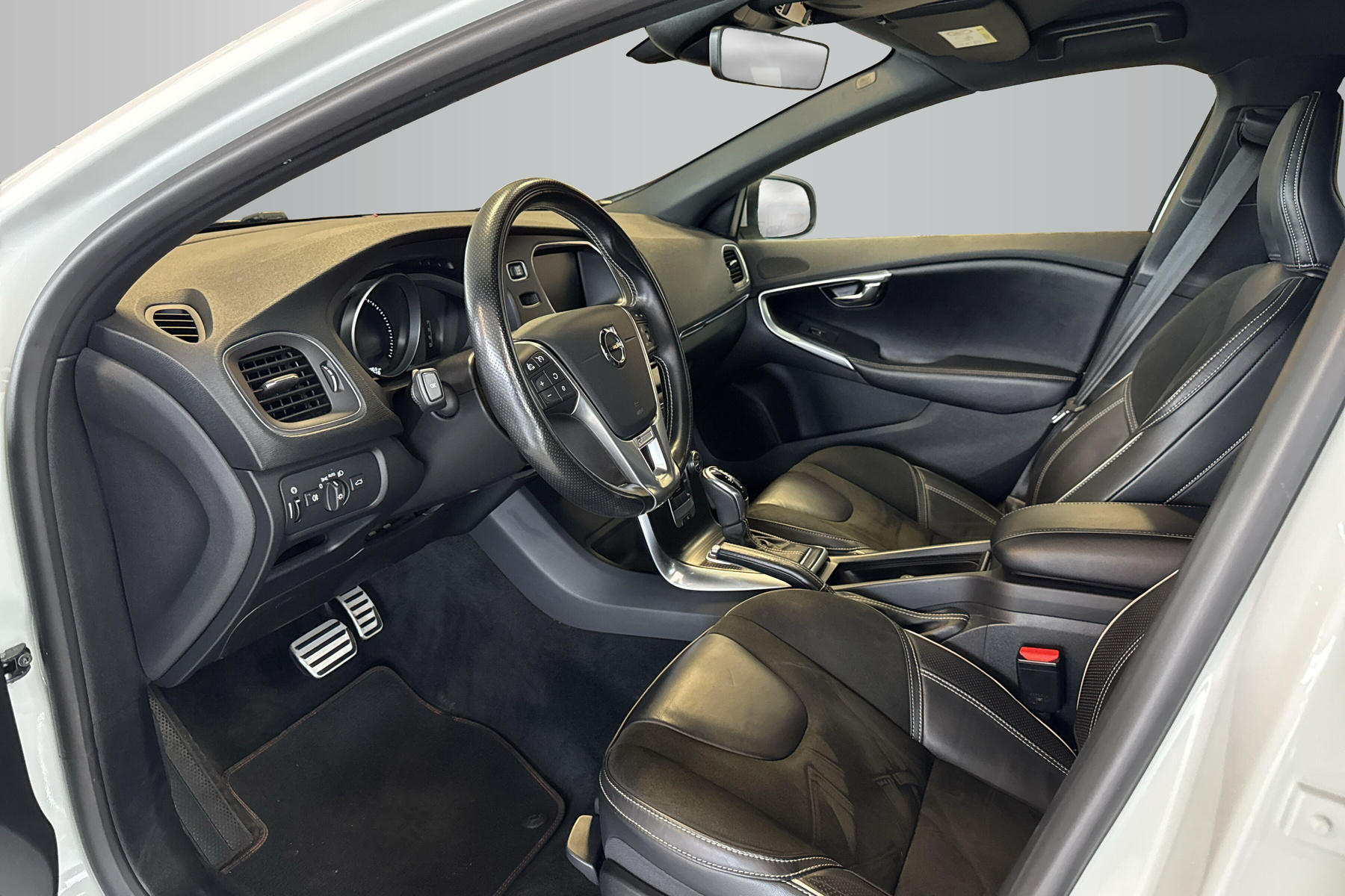 Volvo V40 T3 Geartronic, 152hp, 2019