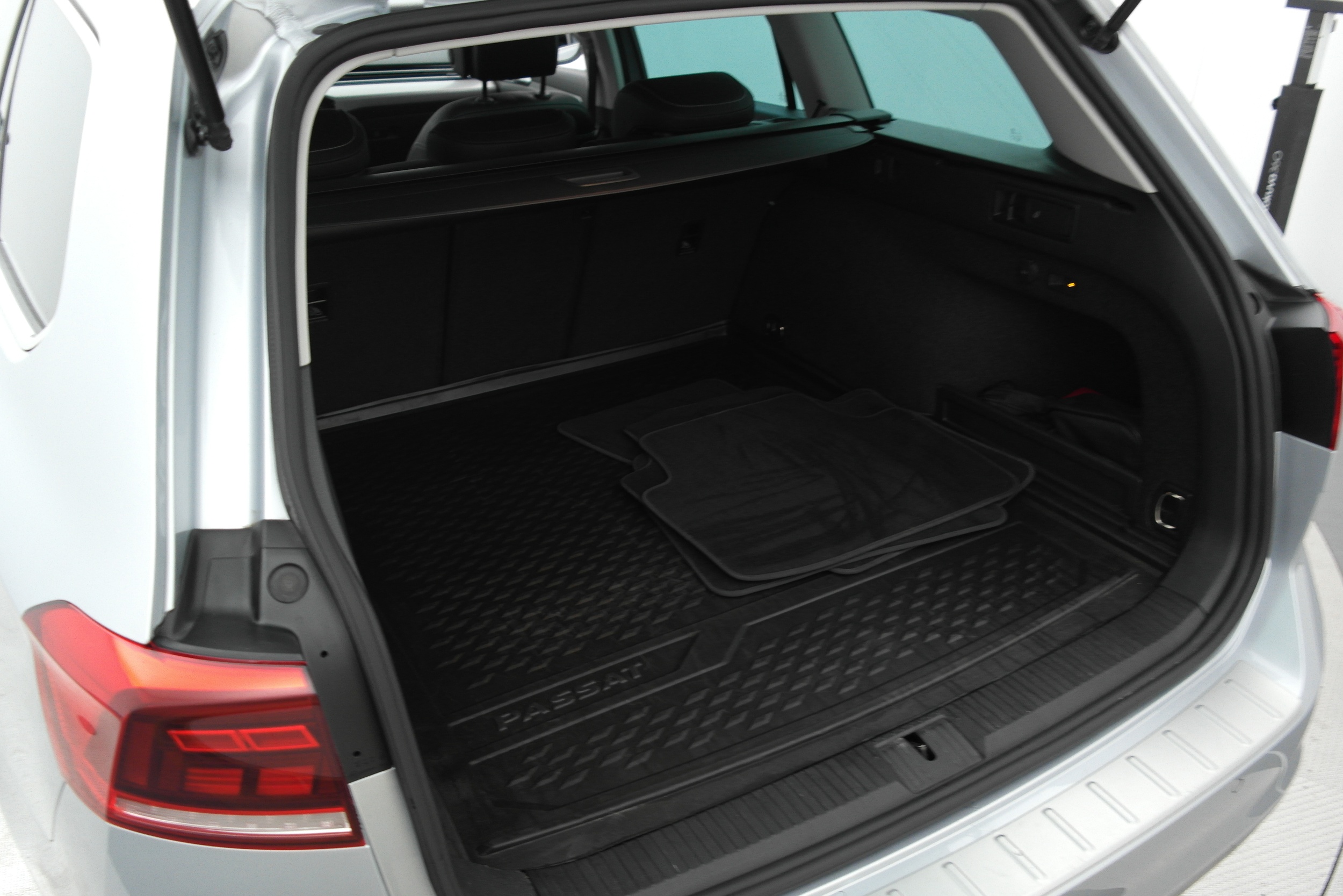 Volkswagen Passat Variant GTE 1.4 TSI ACT OPF DSG sekvensiell, 6-trinn, 218ps, 2022