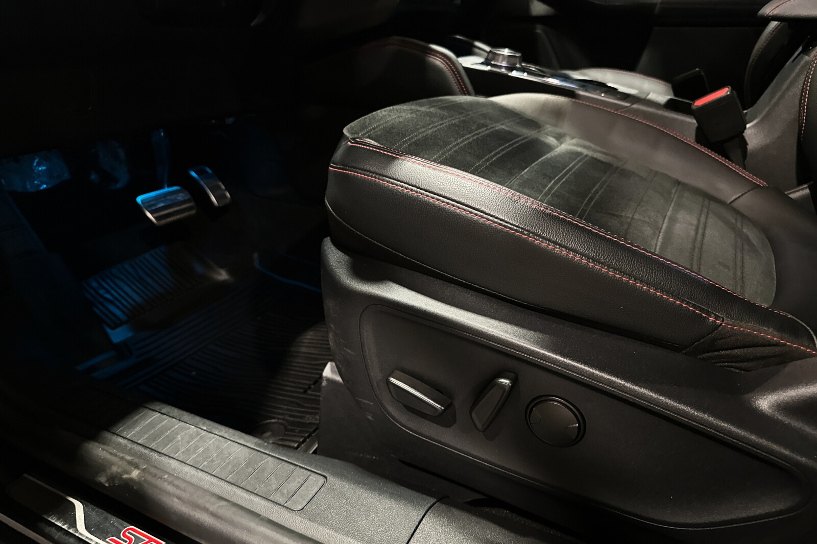 Ford Kuga Plug-In Hybrid bilde 8