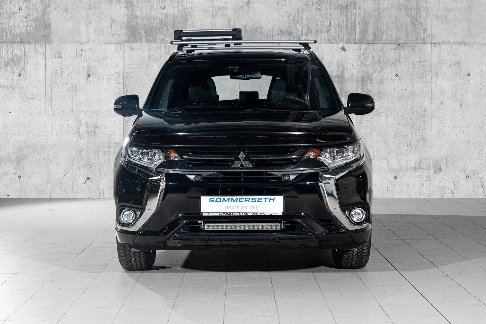 Bruktbil Mitsubishi Outlander PHEV hos Sommerseth