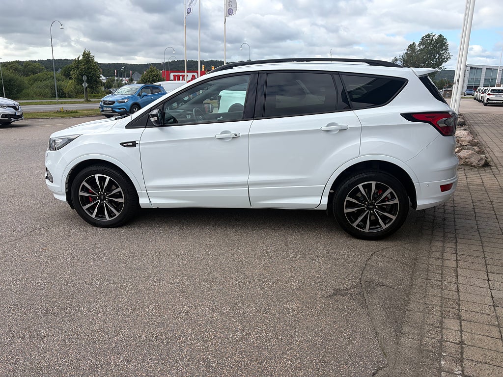 Ford Kuga 2019, kuva 3/20