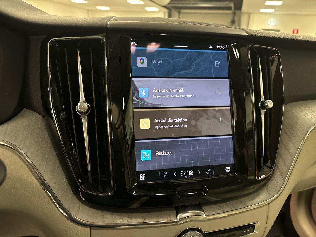 Volvo XC60 Recharge T6 AWD Geartronic, 350hk, 2025