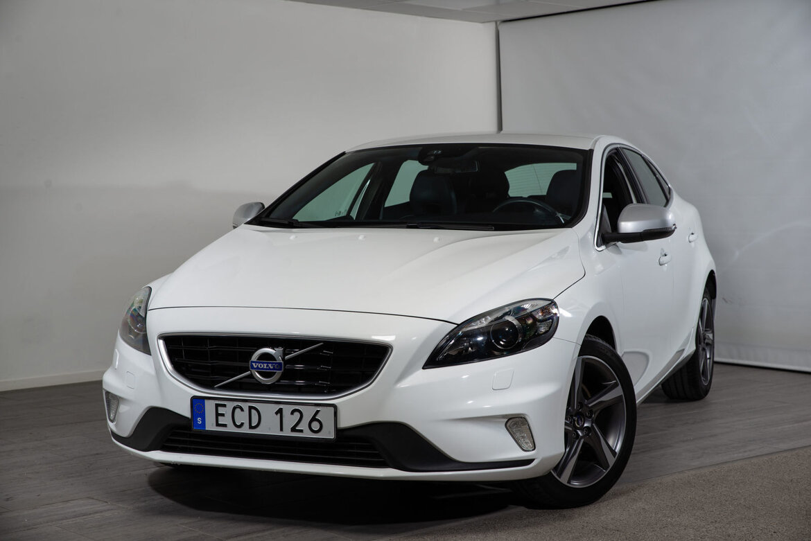 ECD126 – Volvo V40