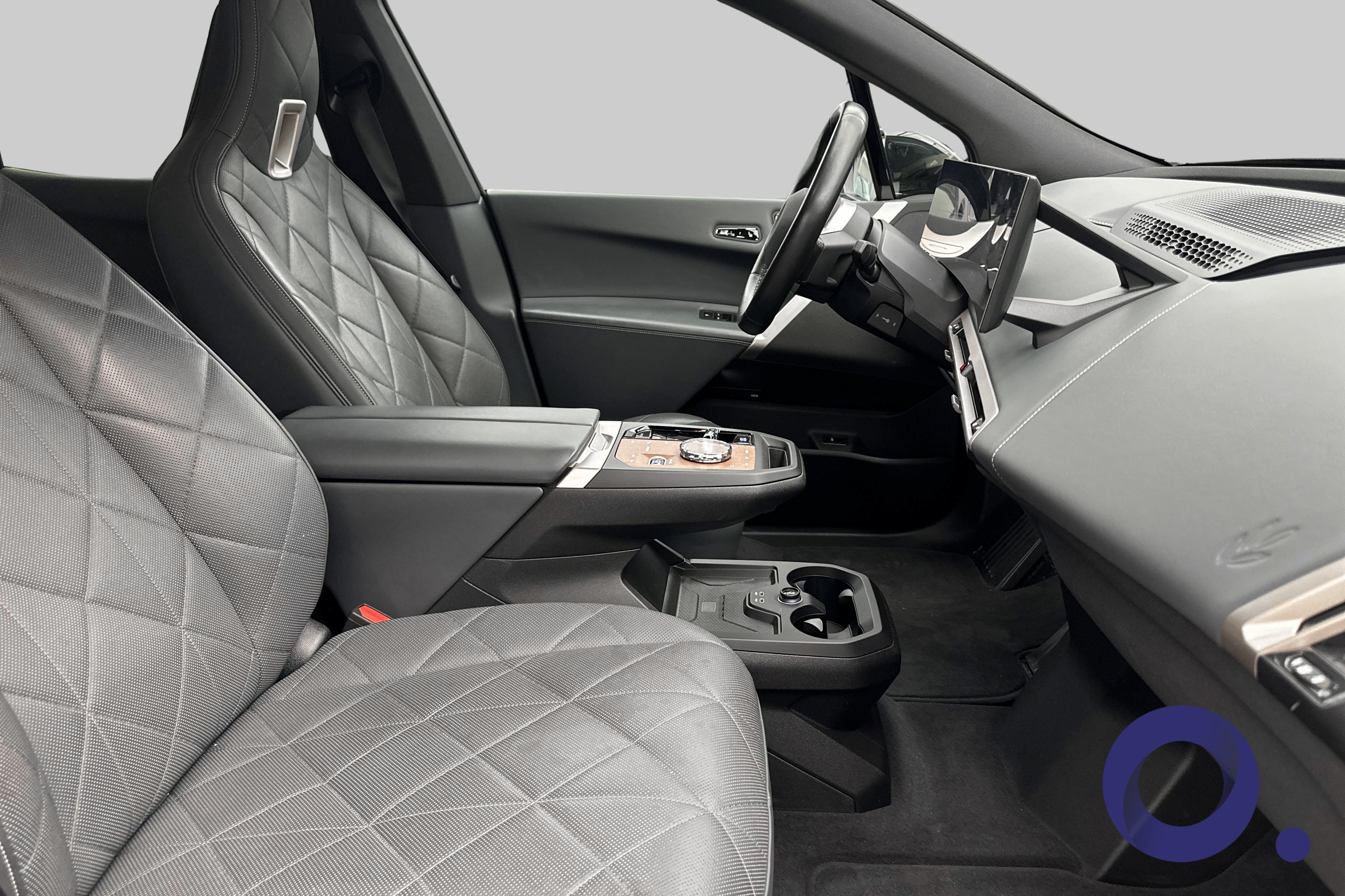 BMW iX xDrive50, 524hp, 2022