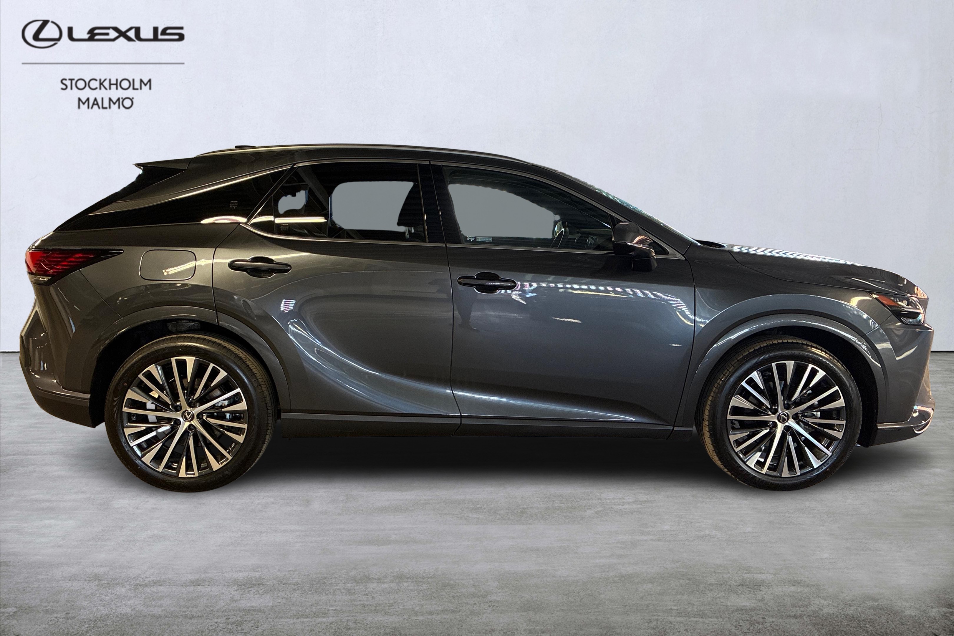 Lexus RX 450h+ E-CVT, 309hp, 2025