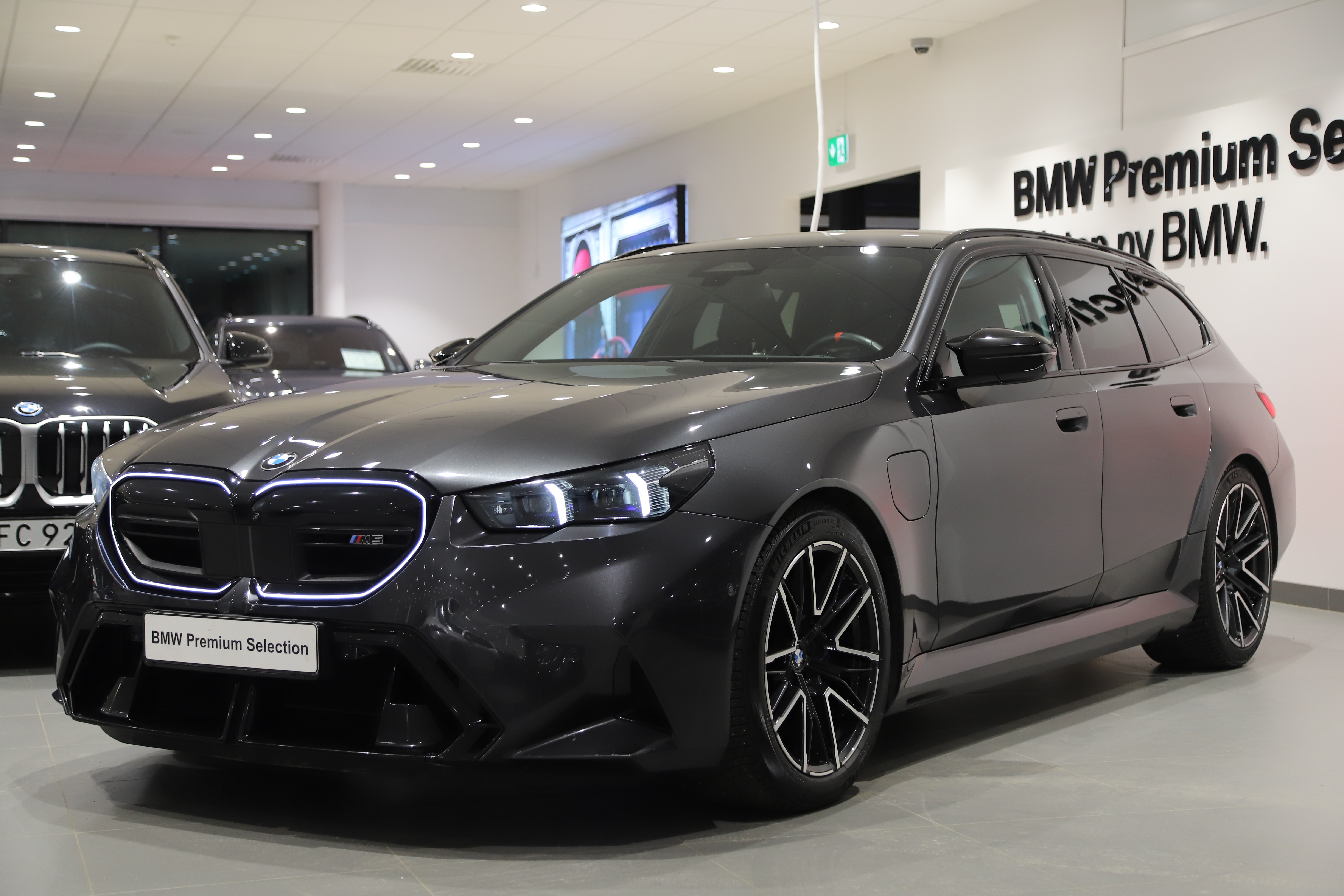 BMW M5 Touring Steptronic, 727hk, 2025