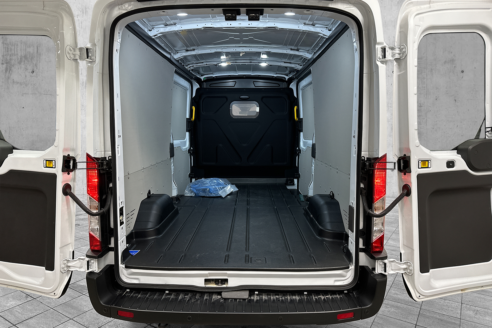 Ford E-Transit 390 bilde 7