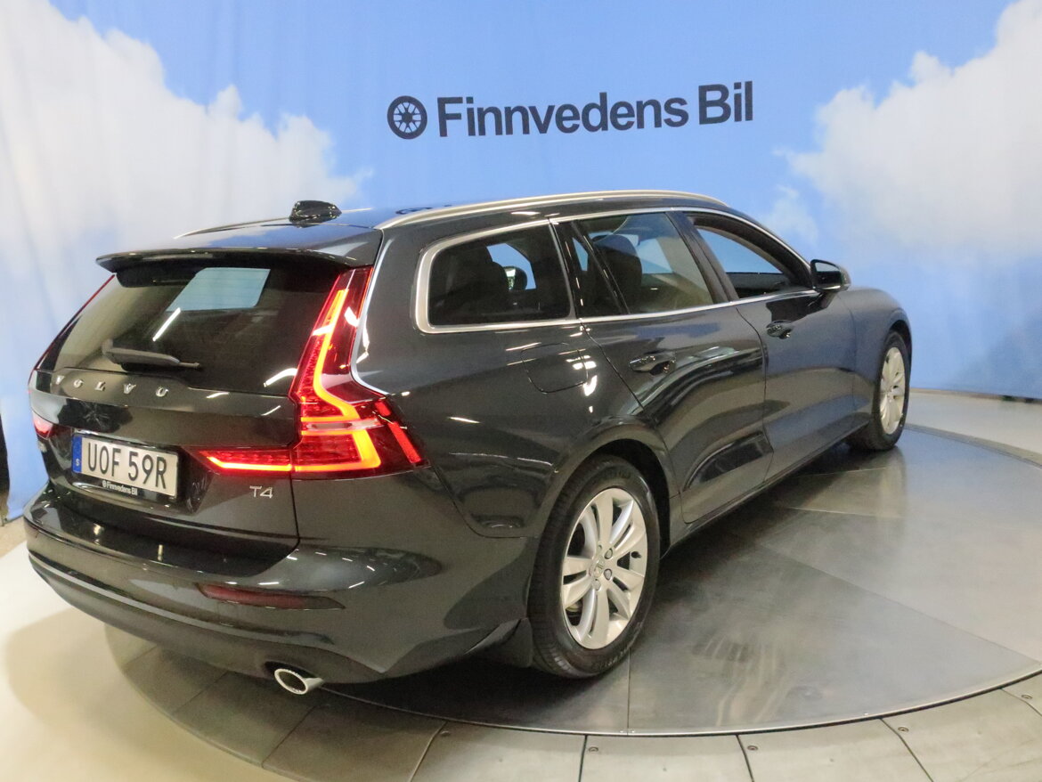 Volvo V60 T4 Mom Adv Edition Nav Kamera Voc